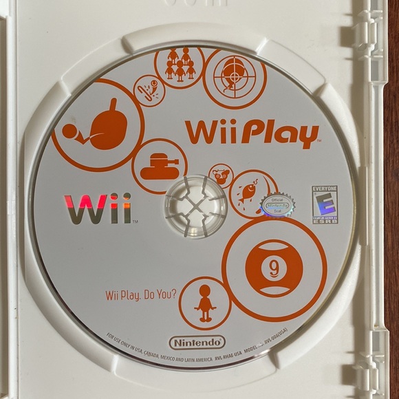 Wii Game — Wii Play - Picture 5 of 7